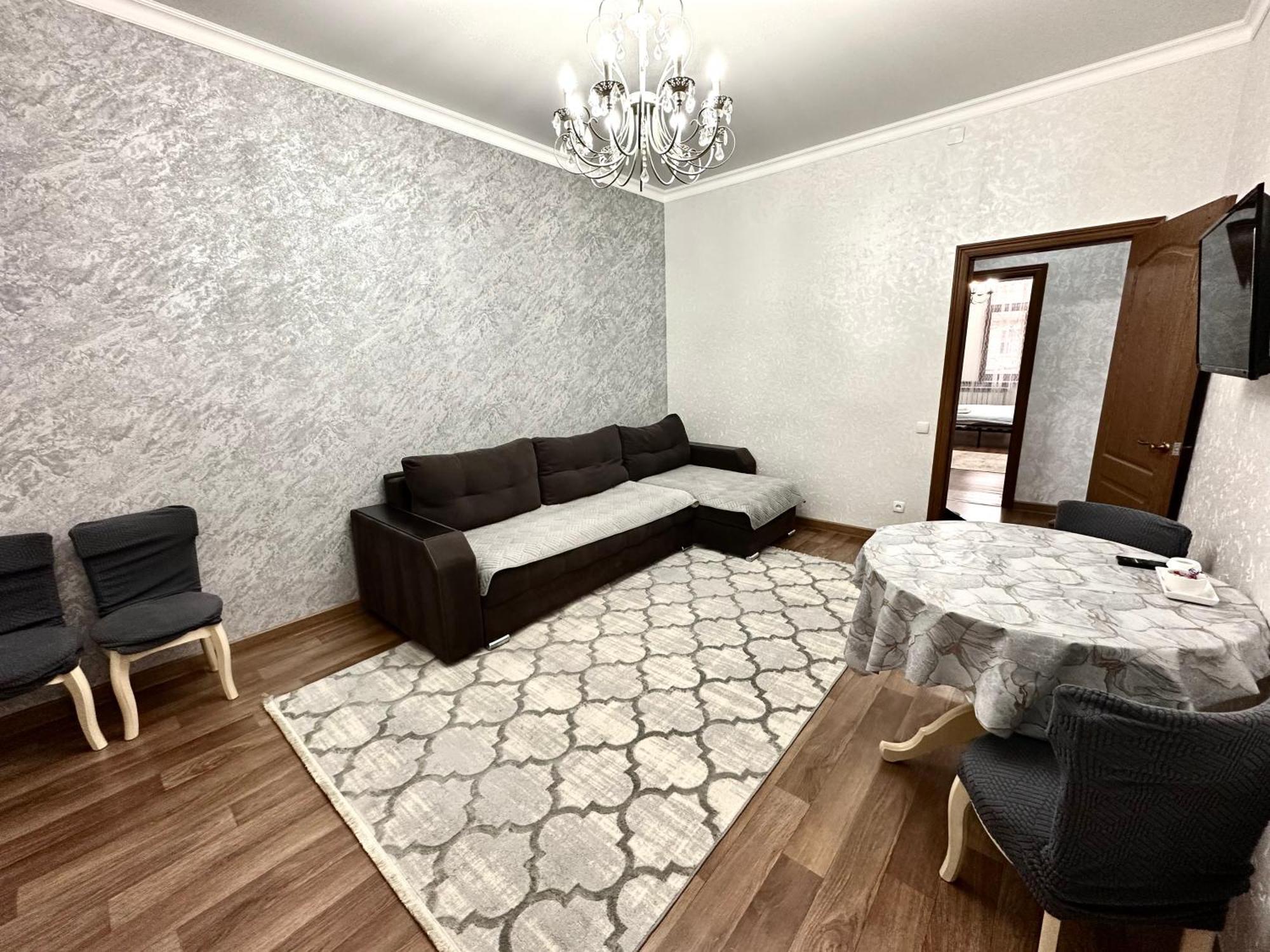 Apartmán Майлина 10 Аэропорт Turksib Exteriér fotografie