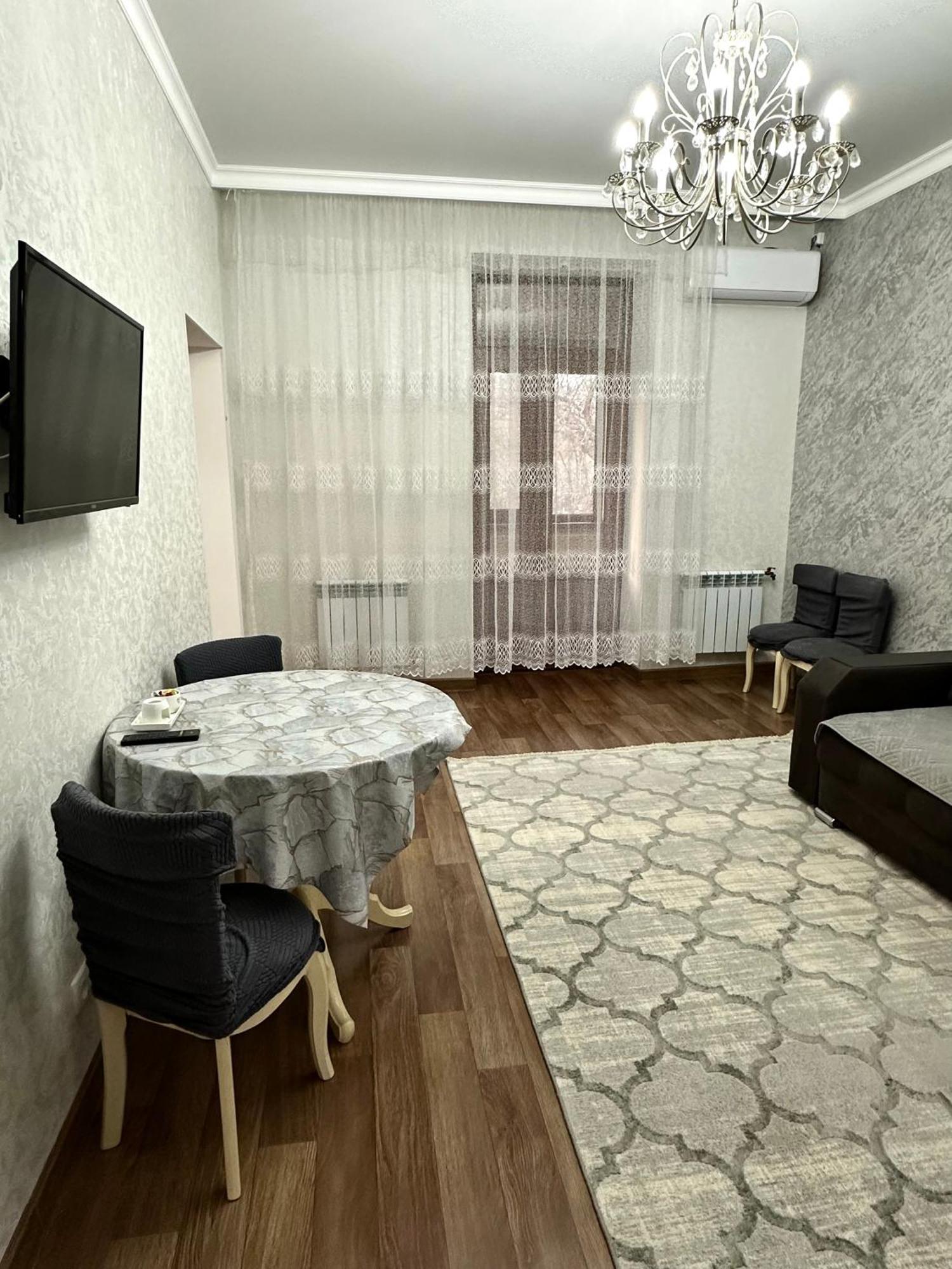 Apartmán Майлина 10 Аэропорт Turksib Exteriér fotografie